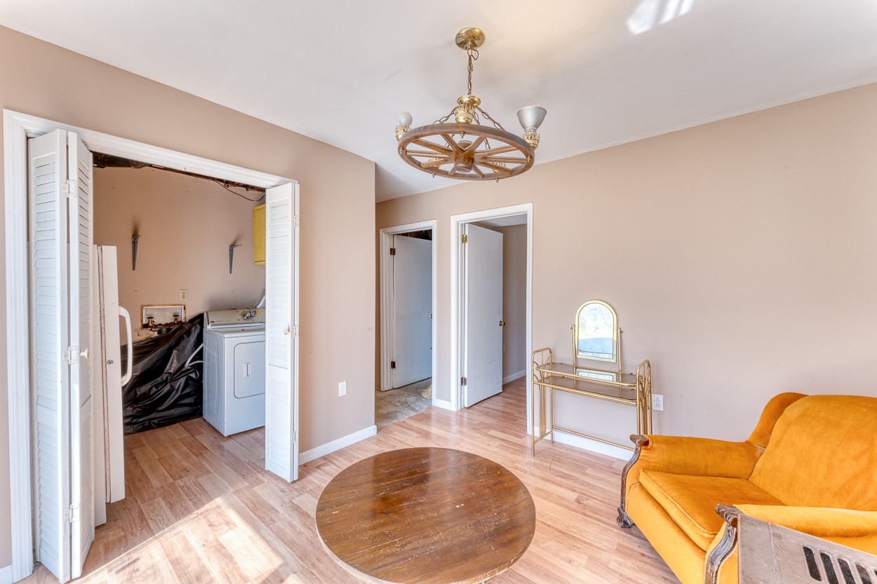 205 Eno Road Dickson, TN 37055 - Photo 17 of 27 Gallery Image 17