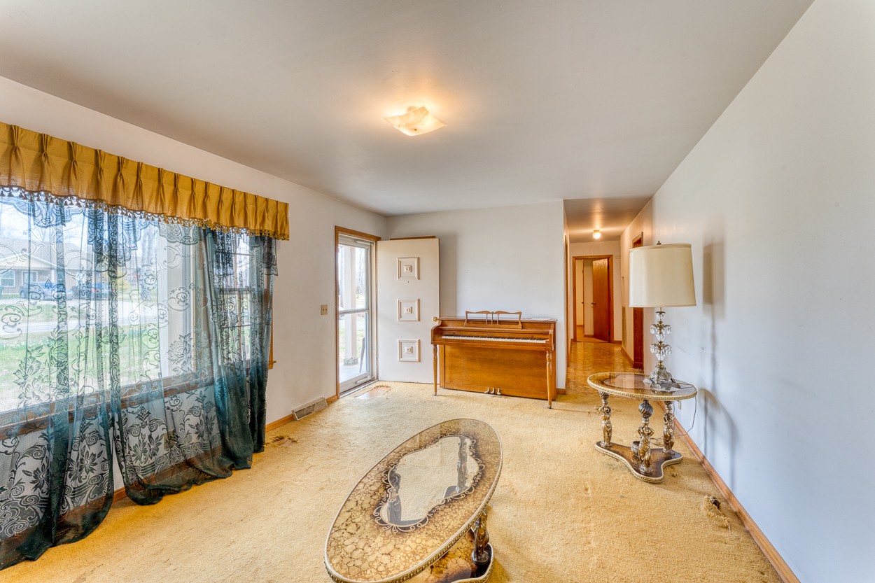 205 Eno Road Dickson, TN 37055 - Photo 3 of 27 Gallery Image 3