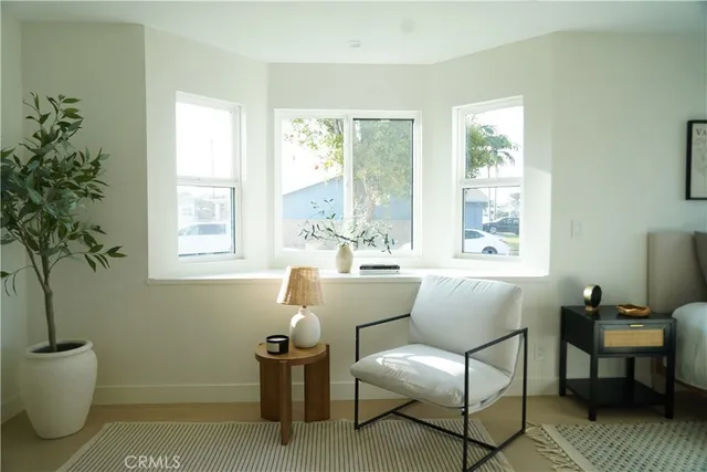 $1,669,000 | 6862 Breeland Drive, Huntington Beach, CA 92647