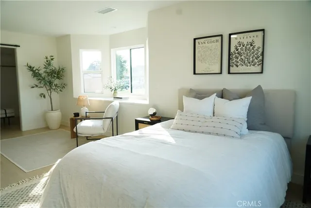 $1,669,000 | 6862 Breeland Drive, Huntington Beach, CA 92647