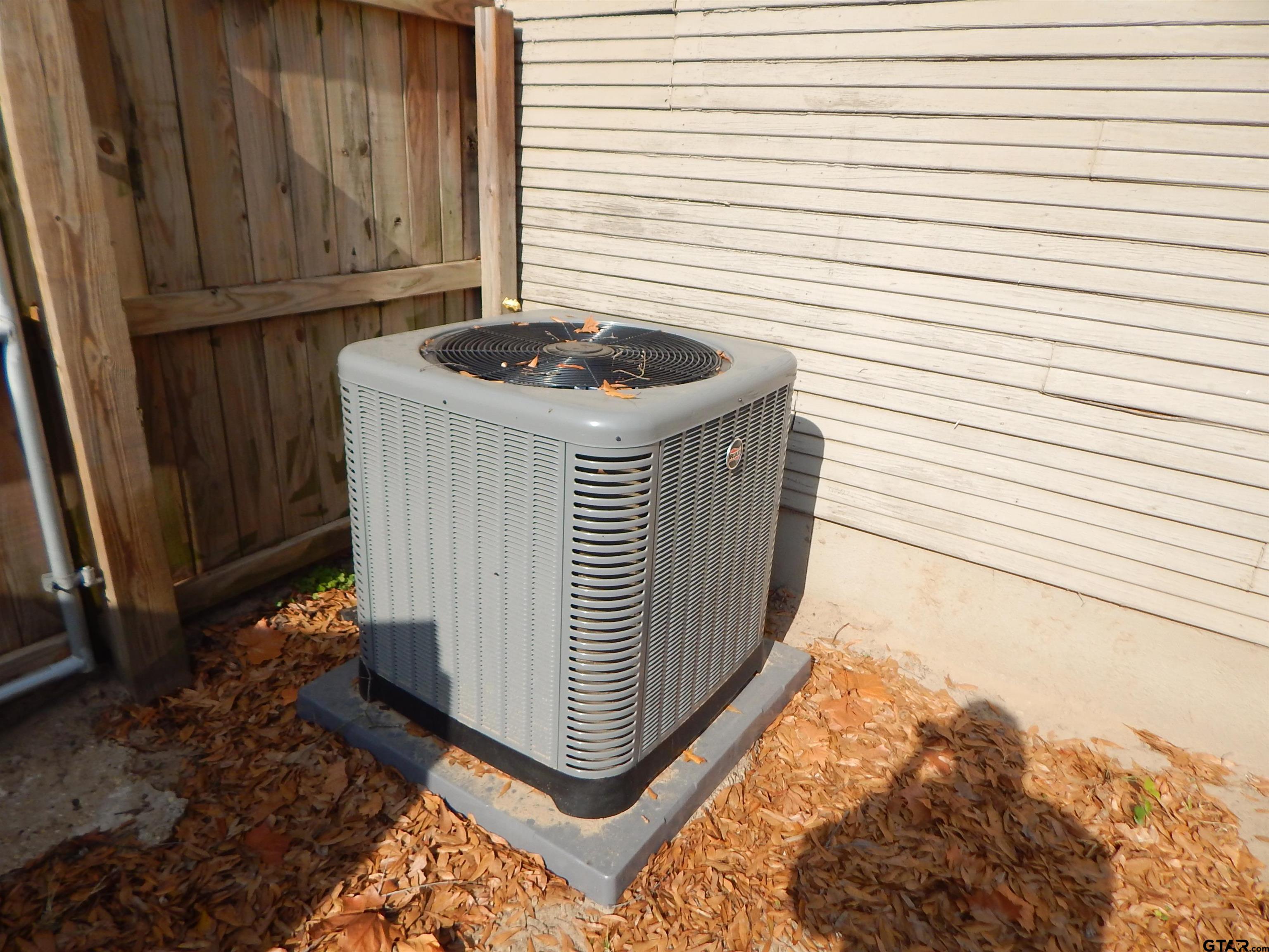 507 North Trinity Street Gilmer, TX 75644 - Photo 7 of 45 a view of a storage & utility room