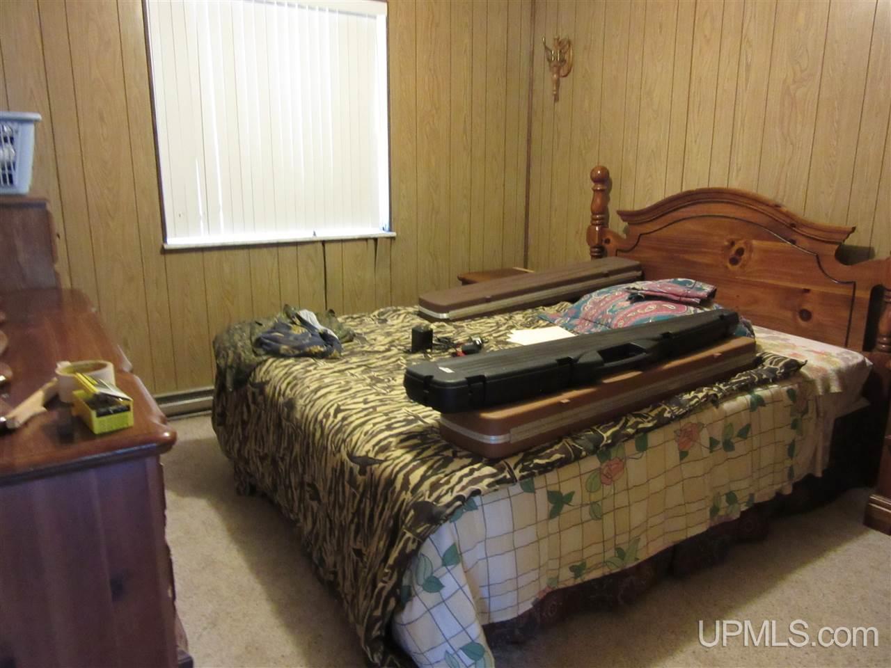4907 Southside Road Manistique, MI 49854 - Photo 9 of 10 Gallery Image 9