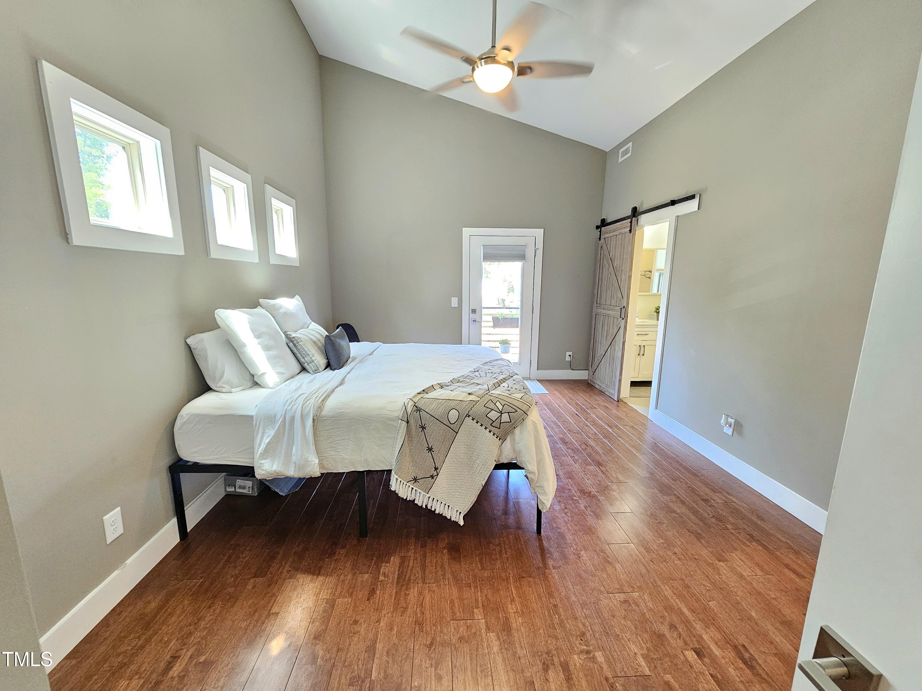412 Bragg Street Raleigh, NC 27601 - Photo 22 of 41 20240821_145656