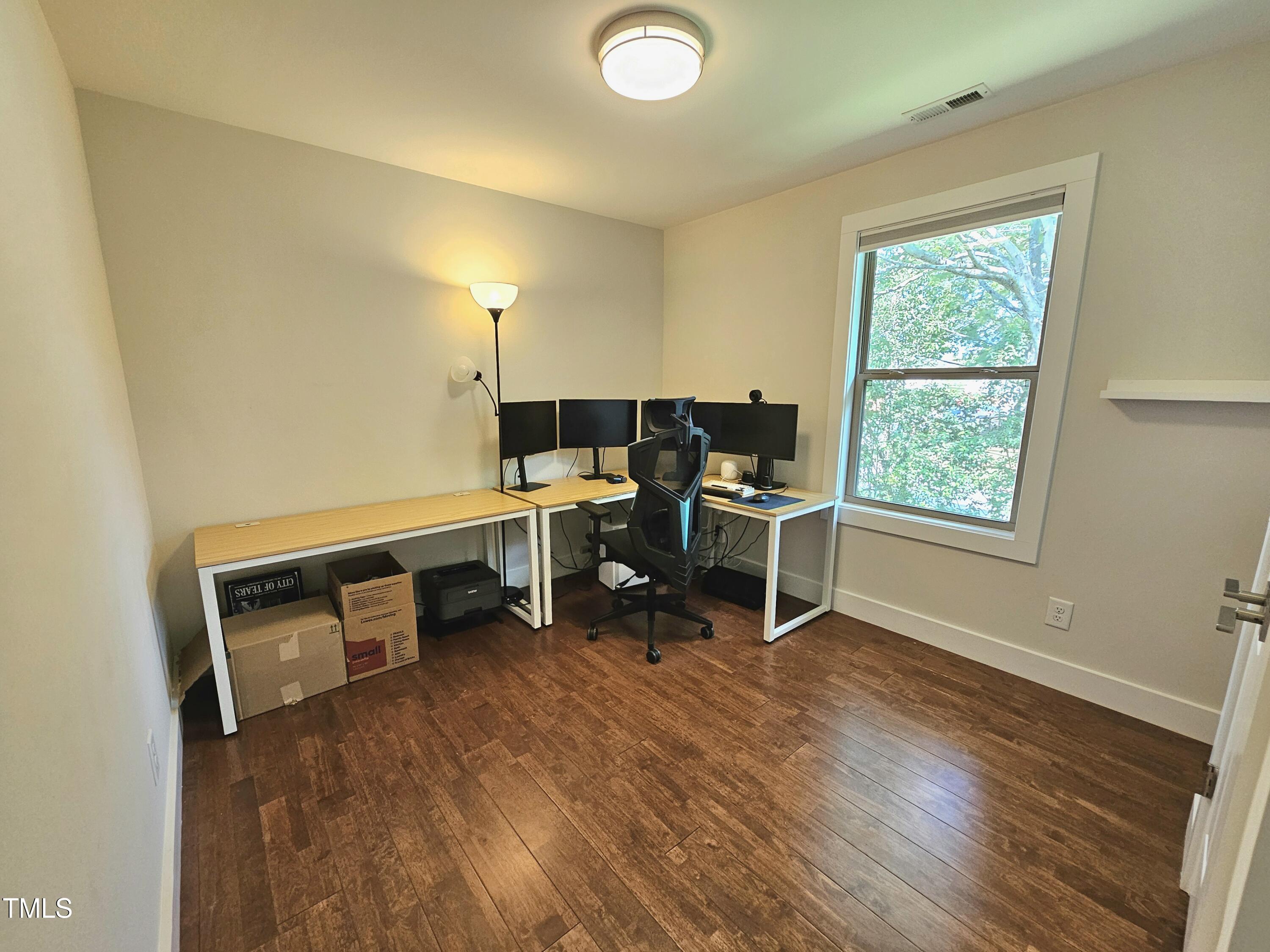 412 Bragg Street Raleigh, NC 27601 - Photo 32 of 41 20240821_150342