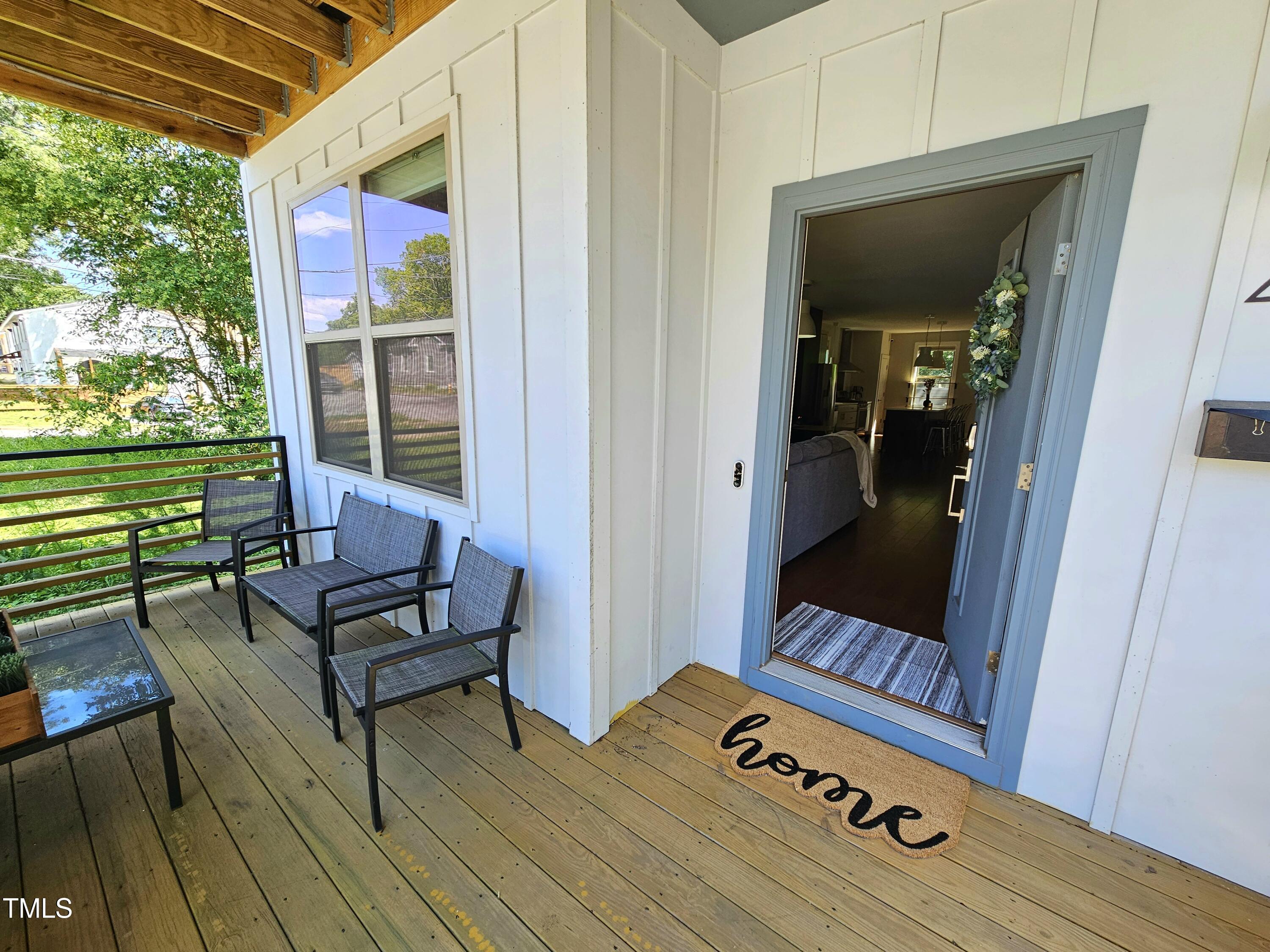 412 Bragg Street Raleigh, NC 27601 - Photo 4 of 41 20240821_145113
