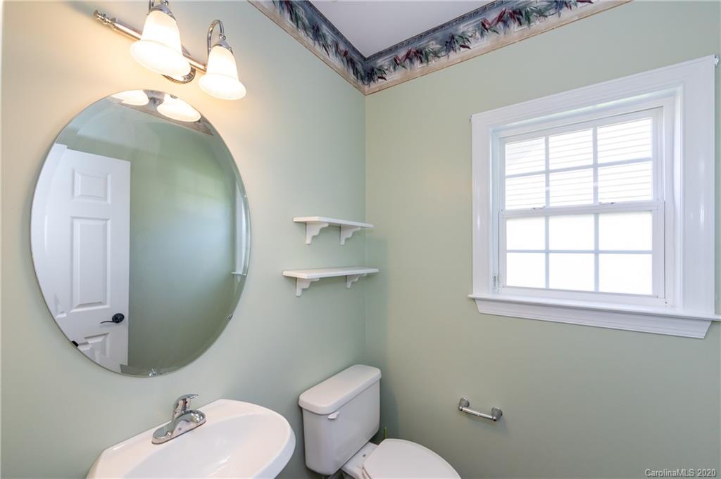 1609 Privette Road Matthews, NC 28105 - Photo 11 of 46 Gallery Image 11