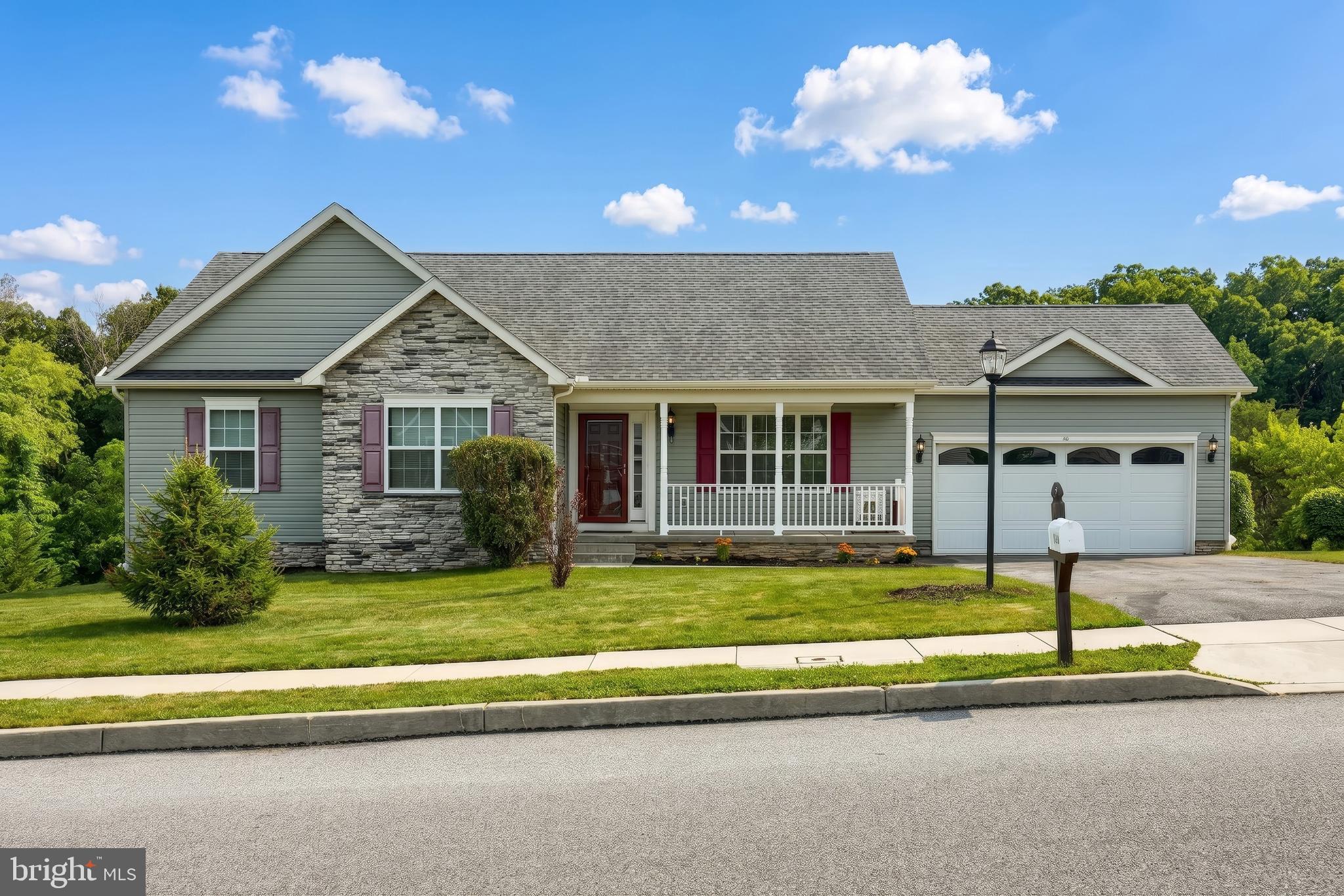 920 Friar Run Hanover, PA 17331 - Photo 5 of 47