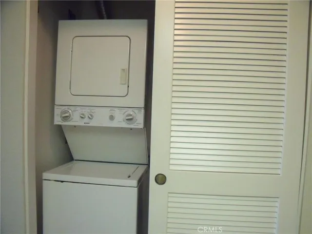 a close view of washer and dryer
