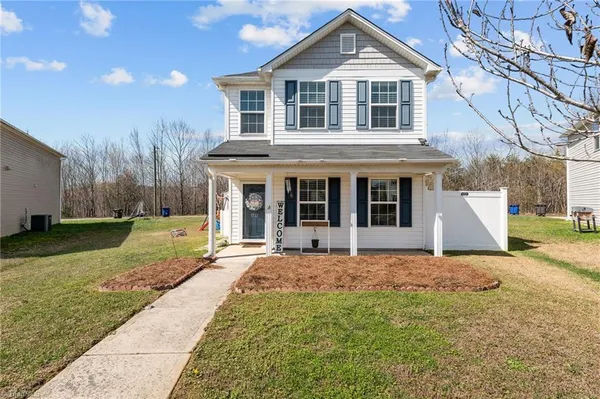 $285,000 | 1751 Overcreek Circle, Winston-Salem, NC 27127