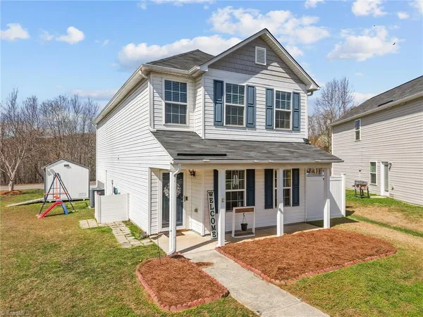$285,000 | 1751 Overcreek Circle, Winston-Salem, NC 27127