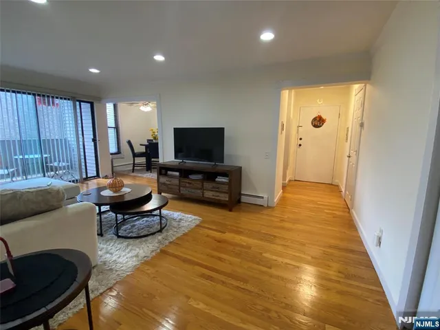 $249,999 | 824 Main, Belleville, NJ 07109