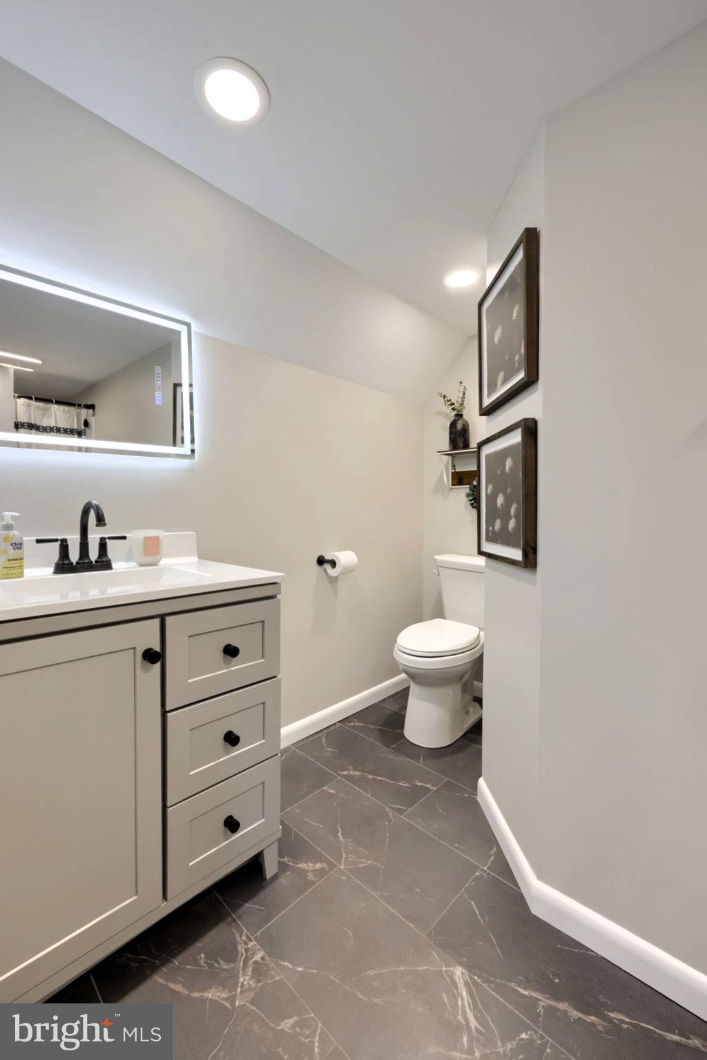 6358 River Road Conestoga, PA 17516 - Photo 37 of 46 LL Bathroom