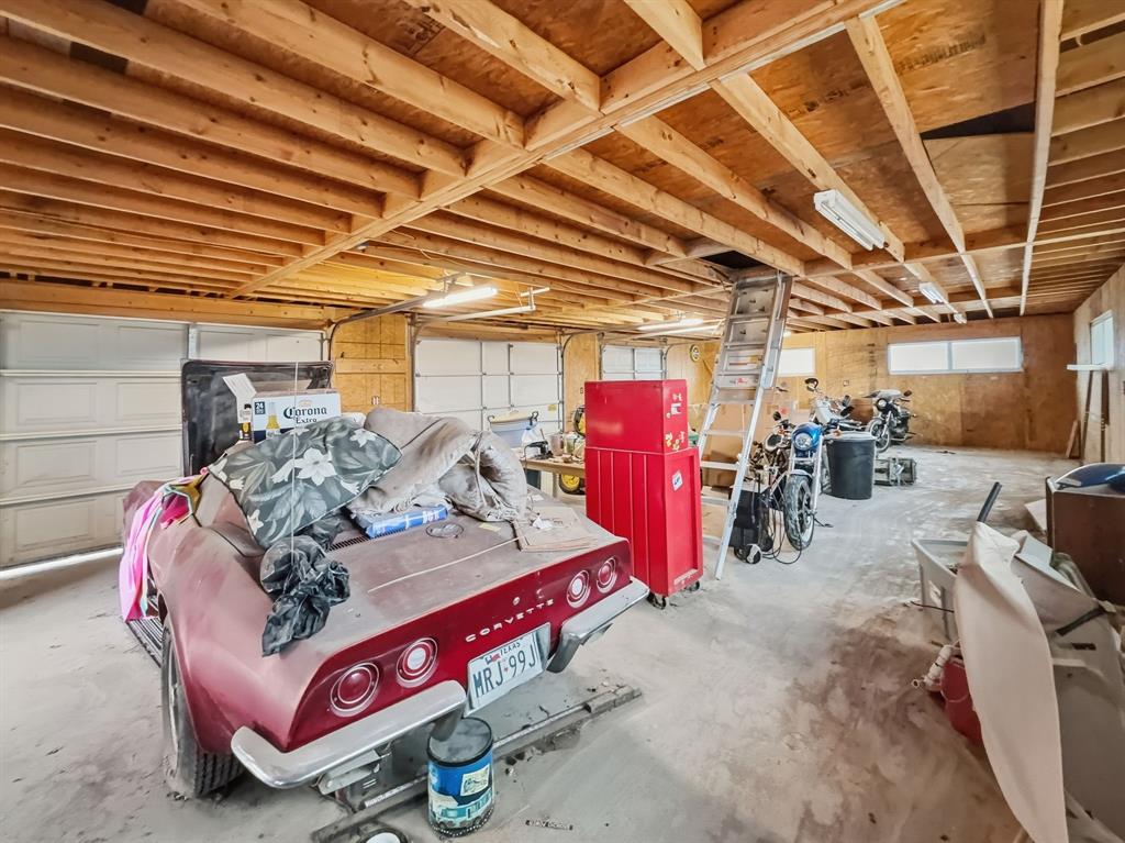 720 East Leslie Street Hamilton, TX 76531 - Photo 24 of 31 a view of a room with gym equipment