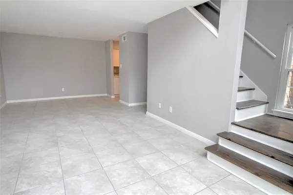 $1,395 | 16120 Stuebner Airline Road, Unit 601, Spring, TX 77379