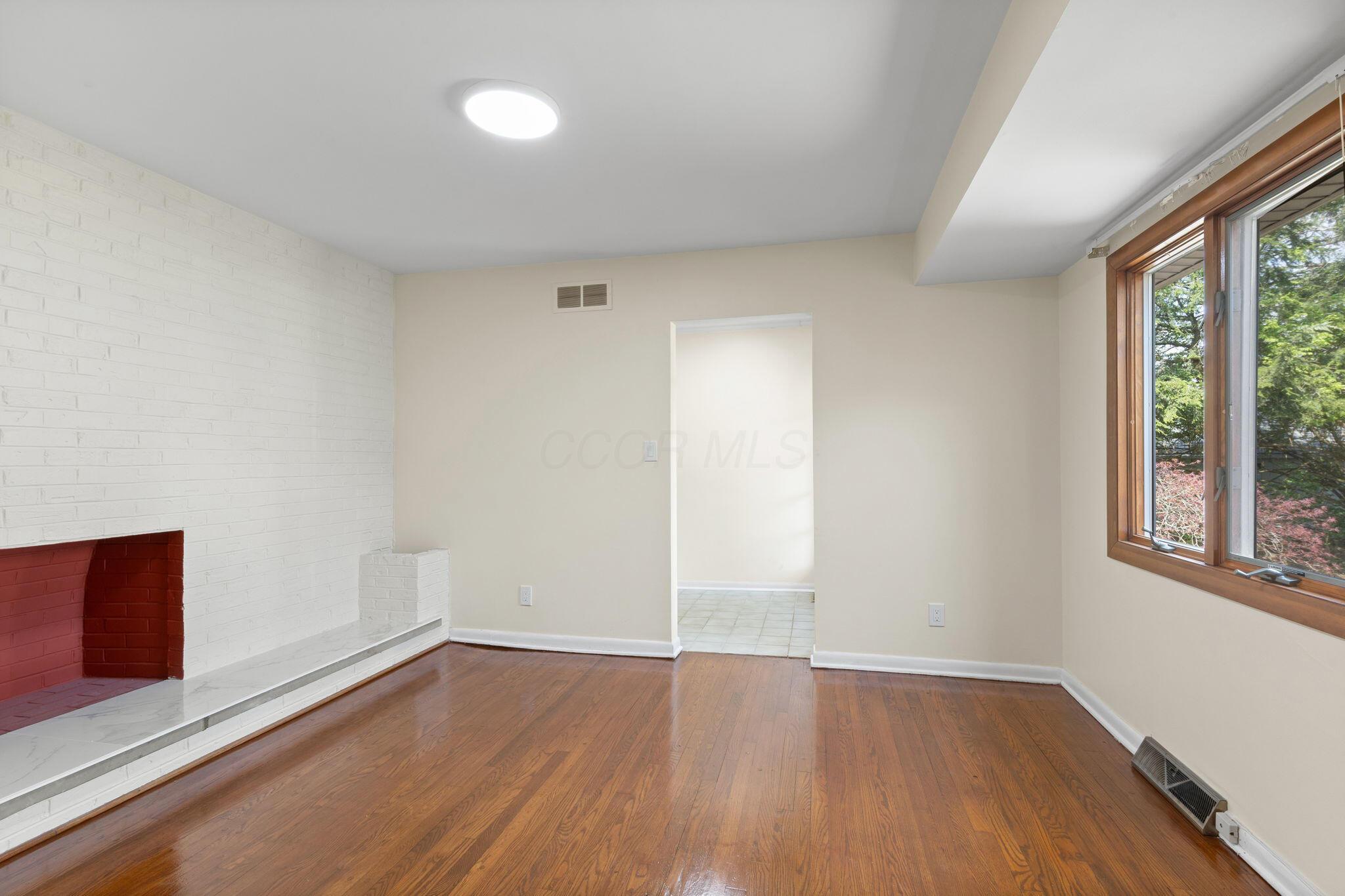 6900 Lee Road Westerville, OH 43081 - Photo 18 of 41 Dining Room