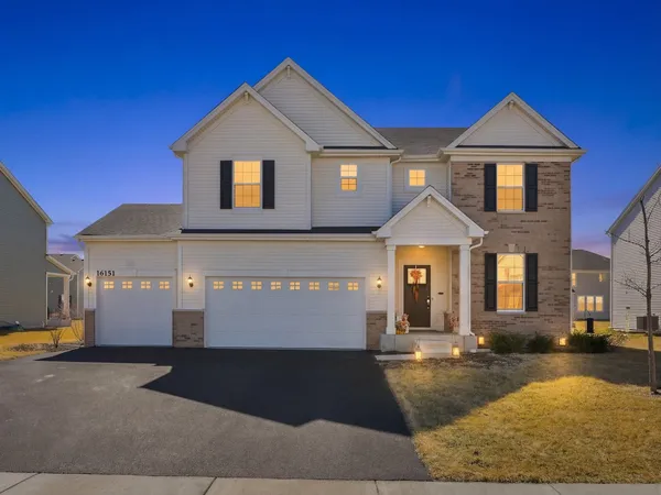 $599,999 | 16151 Lake View Road, Plainfield, IL 60586