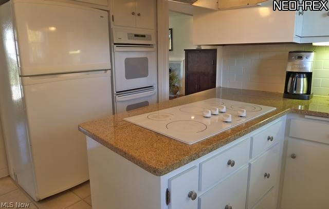 2483 Traymore Road Cleveland, OH 44118 - Photo 14 of 22 Gallery Image 14