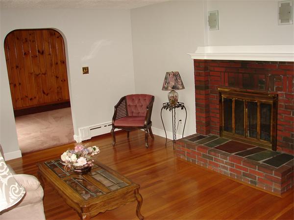 650 Trull Road Tewksbury, MA 01876 - Photo 4 of 17 Gallery Image 4