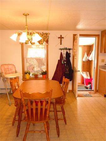 2263 Main Street Warren, MA 01092 - Photo 9 of 30 Gallery Image 9