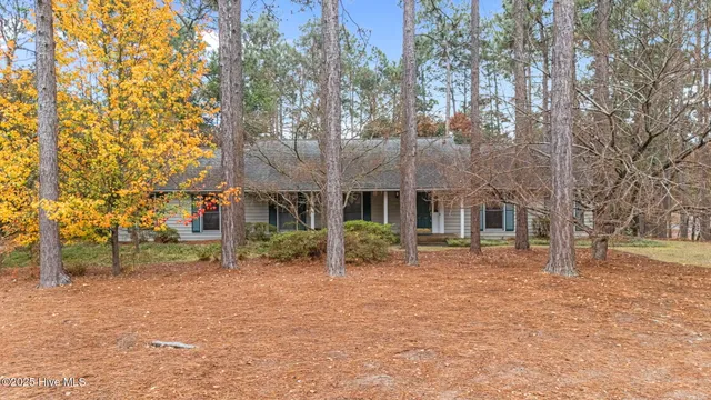 $450,000 | 150 Pebble Beach Place, Southern Pines, NC 28387