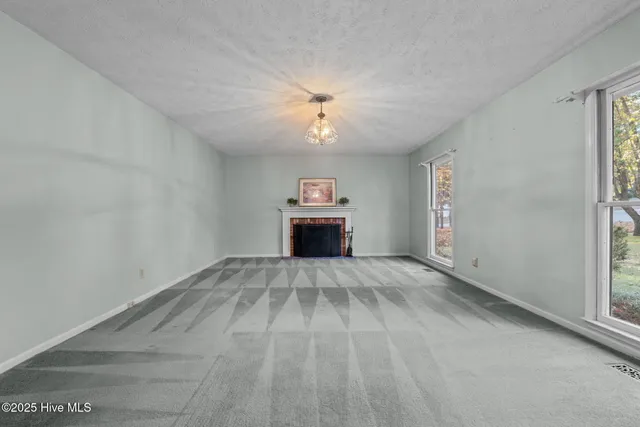 $450,000 | 150 Pebble Beach Place, Southern Pines, NC 28387