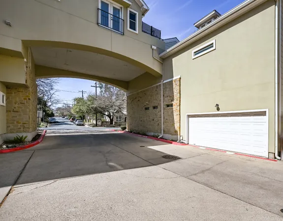 $779,000 | 1115 Kinney Avenue, Unit 1, Austin, TX 78704