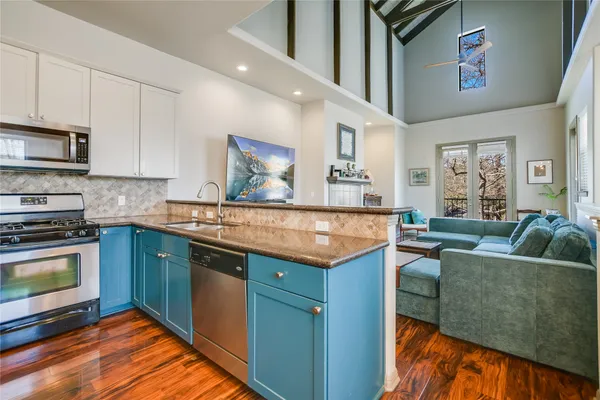 $779,000 | 1115 Kinney Avenue, Unit 1, Austin, TX 78704