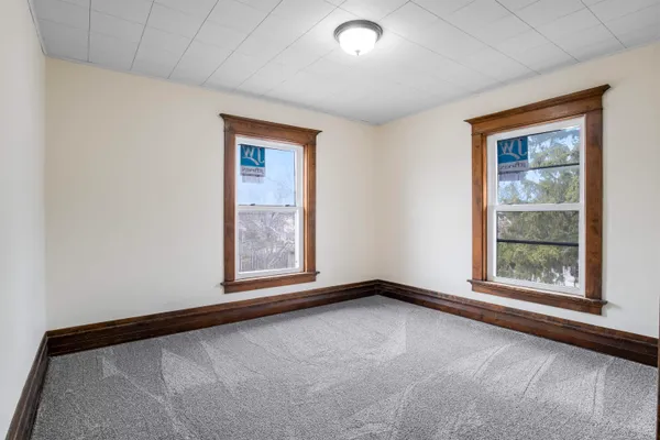 $274,900 | 1903 8th Street, Monroe, WI 53566