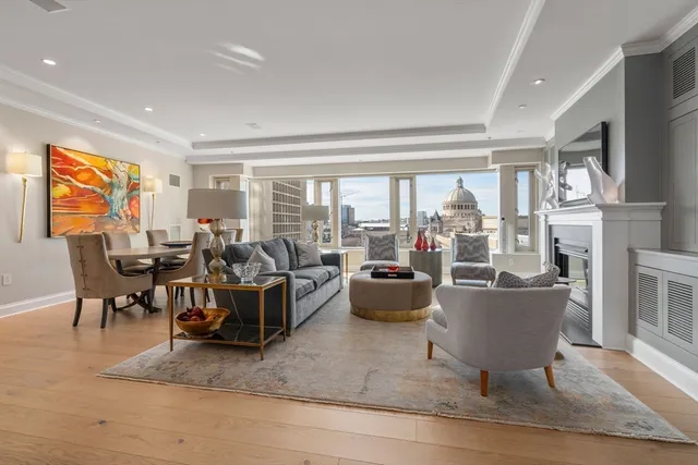 $5,495,000 | 100 Belvidere Street, Unit 7A, Boston, MA 02199