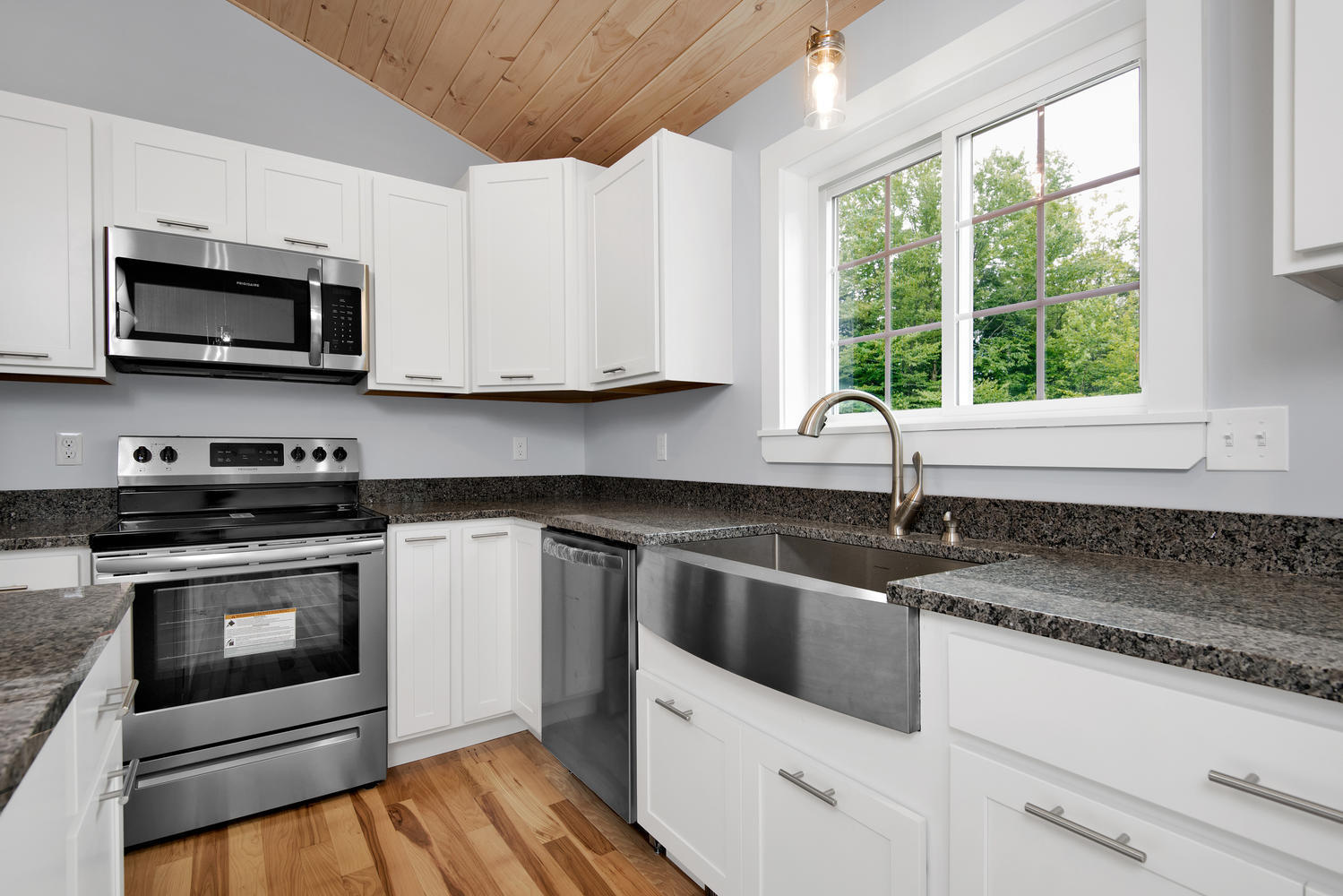 1018 Cape Road Limington, ME 04049 - Photo 6 of 29 1018 Cape Rd Limington ME-large-009-003-