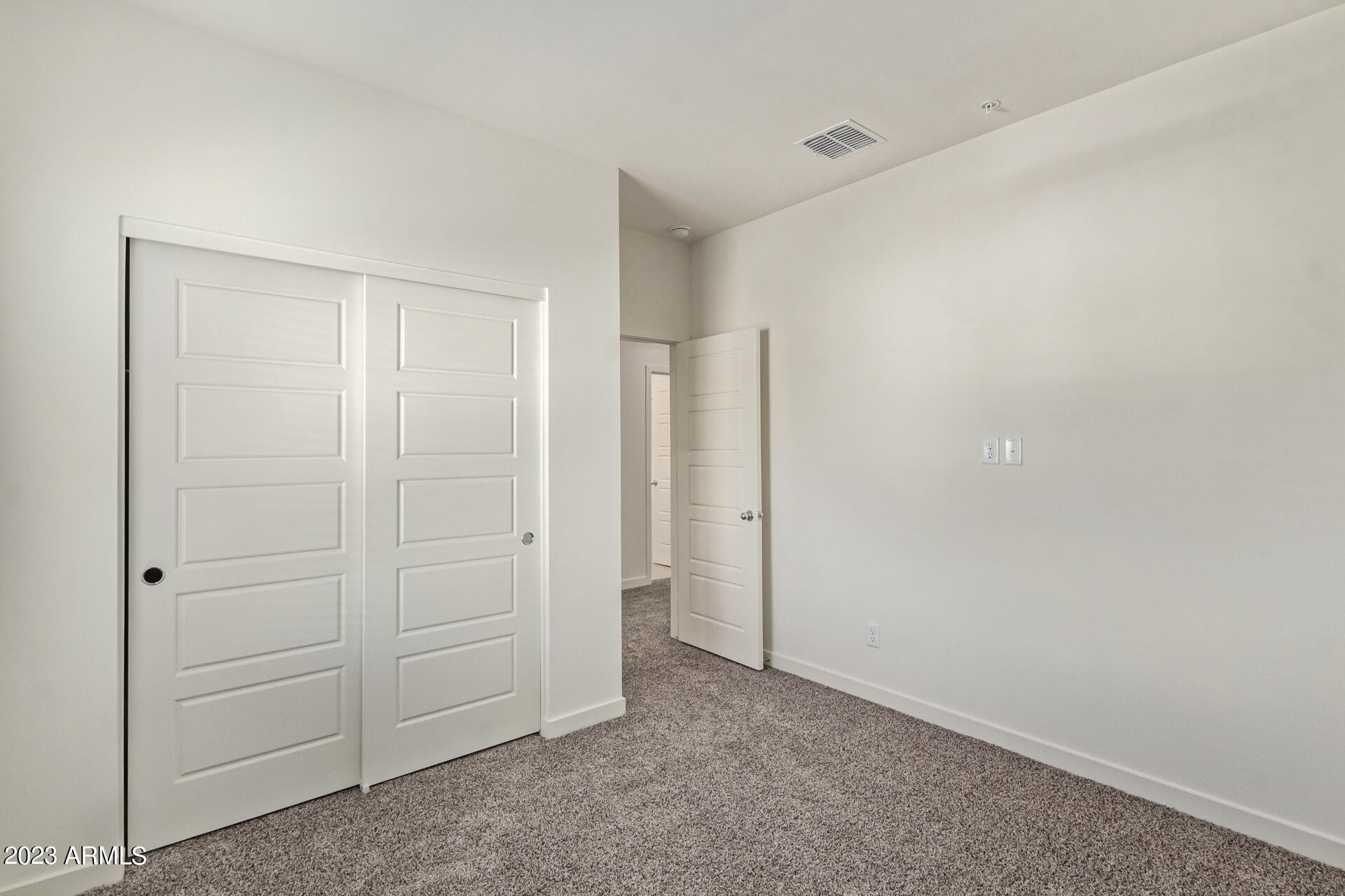 2280 West Laurie Lane Phoenix, AZ 85021 - Photo 17 of 27 an empty room with closet area
