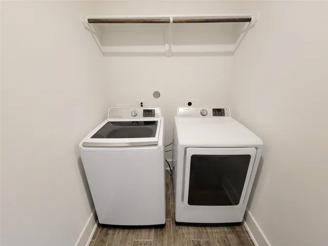 $2,950 | 7010 Winterberry Gln Lane, Katy, TX 77493