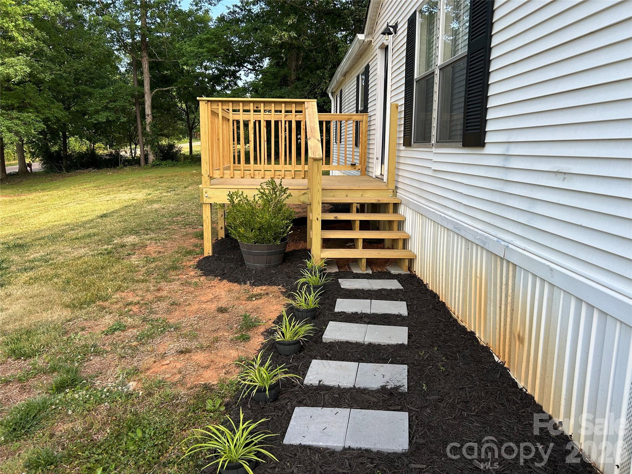 370 Walker Road Nebo, NC 28761 - Photo 6 of 31