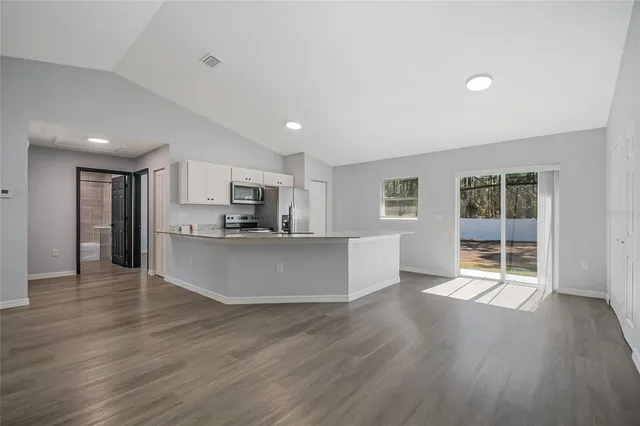 $244,900 | 24300 Falcon Avenue, Dunnellon, FL 34431