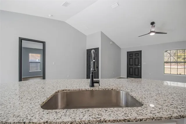 $244,900 | 24300 Falcon Avenue, Dunnellon, FL 34431