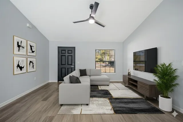 $244,900 | 24300 Falcon Avenue, Dunnellon, FL 34431