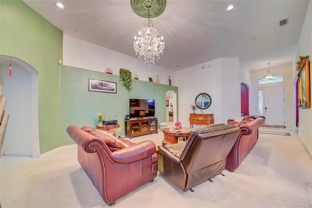 $430,000 | 306 Carriage Oak Place, Seffner, FL 33584