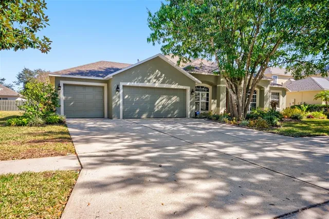 $430,000 | 306 Carriage Oak Place, Seffner, FL 33584
