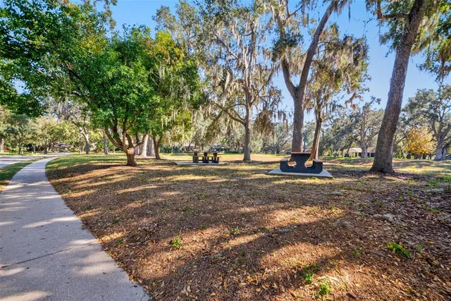 $430,000 | 306 Carriage Oak Place, Seffner, FL 33584