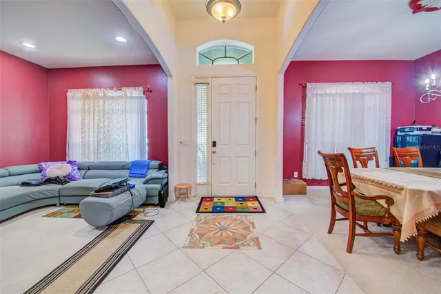 $430,000 | 306 Carriage Oak Place, Seffner, FL 33584