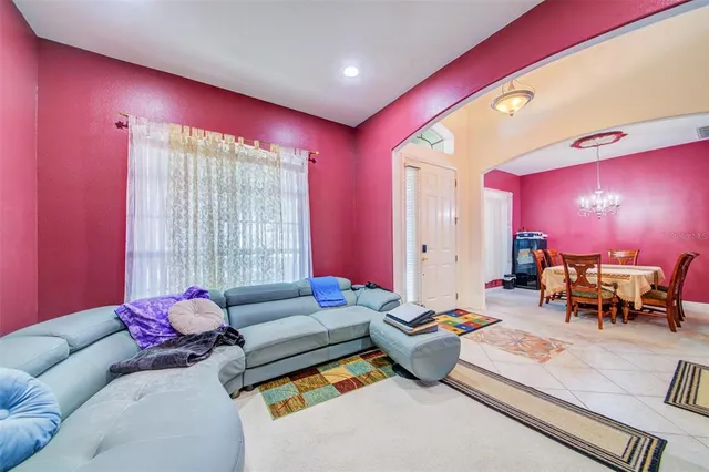 $430,000 | 306 Carriage Oak Place, Seffner, FL 33584