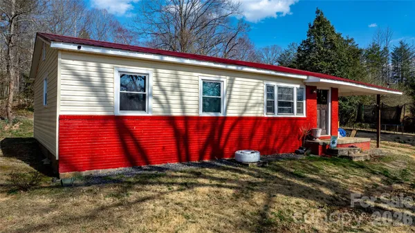 $139,000 | 1574 Fred Watson Place, Lenoir, NC 28645