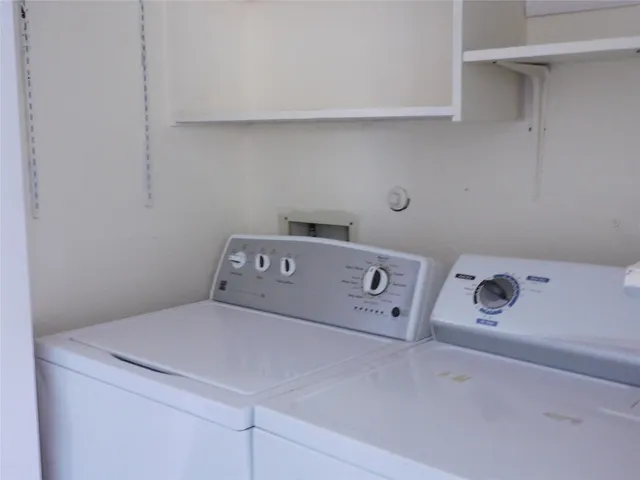 $1,550 | 414 1st Street, Galveston, TX 77550