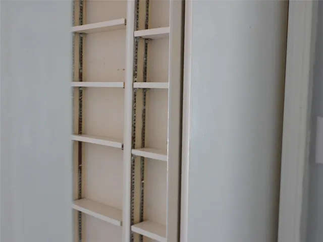 $1,550 | 414 1st Street, Galveston, TX 77550