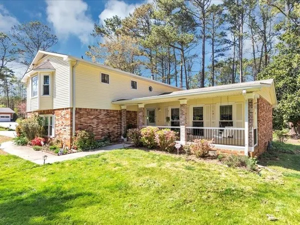 $375,000 | 5221 La Paloma Drive Southwest, Lilburn, GA 30047