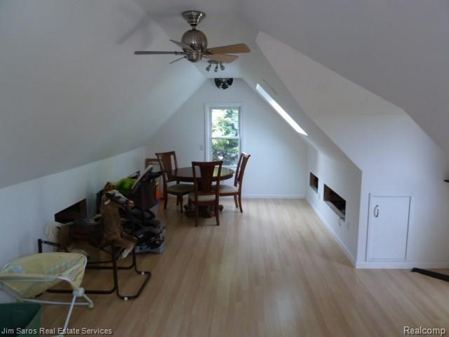 917 Lincoln Road Grosse Pointe, MI 48230 - Photo 25 of 30 P1040158.jpg