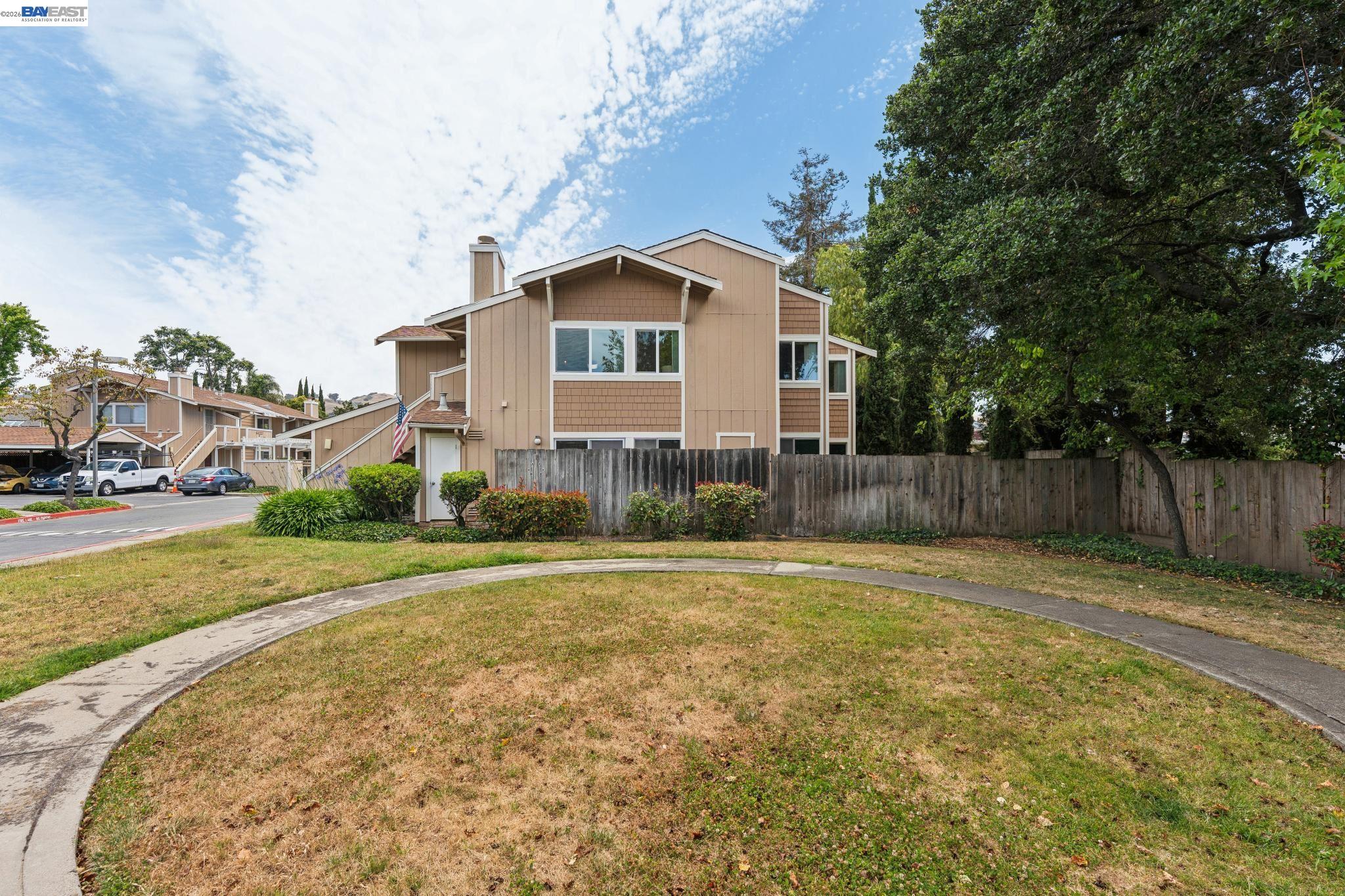 26 Raintree Court, Unit 30 Hayward, CA 94544 - Photo 64 of 65