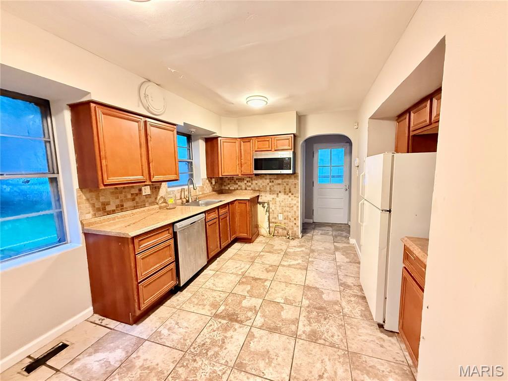 20 Green Acres Road St. Louis, MO 63137 - Photo 7 of 20 Gallery Image 7