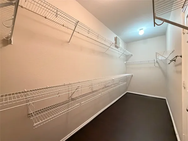 $2,200 | 211 Briar Trace Lane, Richmond, TX 77406