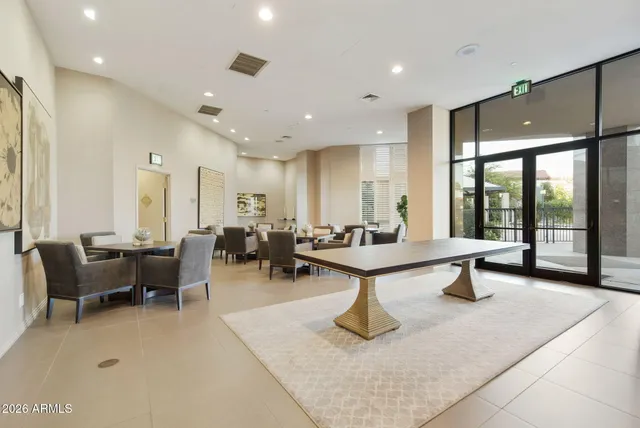 $850,000 | 1040 East Osborn Road, Unit 601, Phoenix, AZ 85014